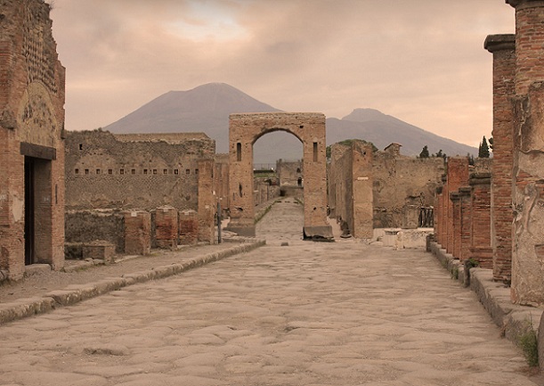 pompeii_italy-tourist-places