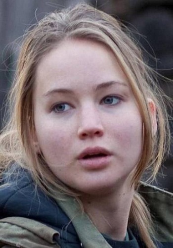 Jennifer Lawrence Without Makeup 3