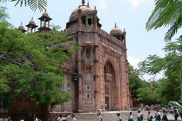 Tourist Places To Visit In Chennai