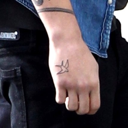 Flying Tattoos Of Zayn Malik