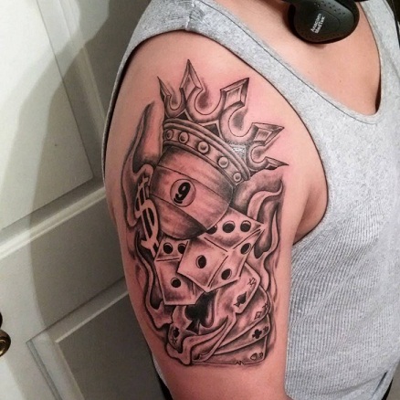 Poke dice crown tattoo