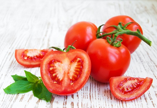 Tomatoes Foods That Cause Pimples