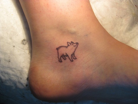 Top 9 Funny Rough Look Pig Tattoos With Images I Fashion Styles