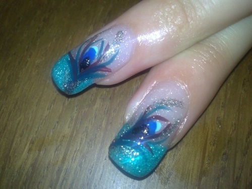 peacock nail art