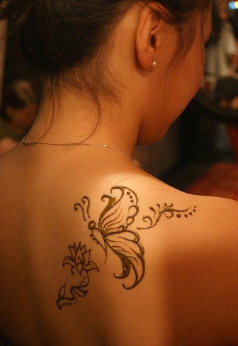 Shoulder Mehndi Designs