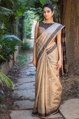 Wedding Blouse Design For Silk Sarees-Black Designer Blouse For Silk 8