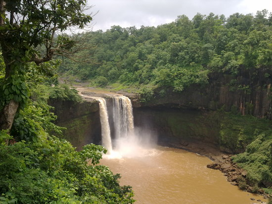 Waterfalls in Gujarat1