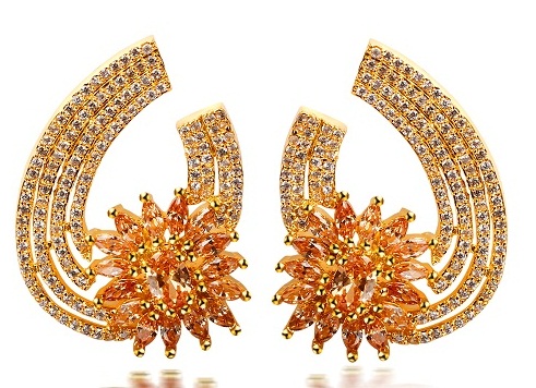 Stylish and elegant bridal earrings