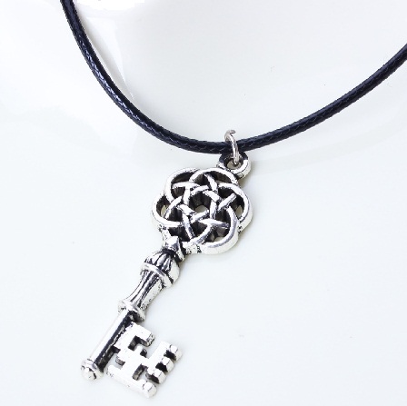 stylish-key-shaped-locket-for-men