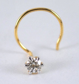 solitaire-diamond-nose-pin-with-diamond-studded-design7