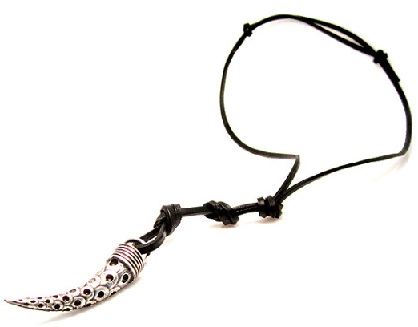 mens-black-leather-chain-with-steel-peacock-horn-pendant4