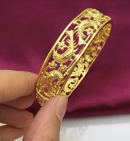 Fish Design Gold Plated Bangle