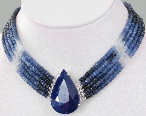 designer-blue-sapphire-necklace