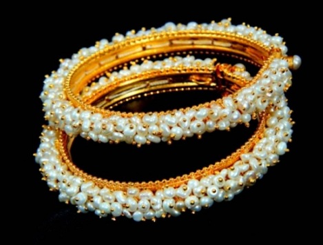 pearl-bangles-designs-5