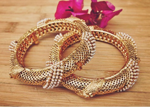 pearl-bangles-designs-7