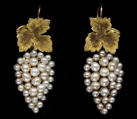 freshwater-water-grape-cluster-shape-pearl-earrings