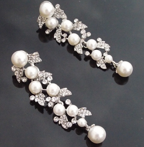 pearl-and-diamonds-long-earrings