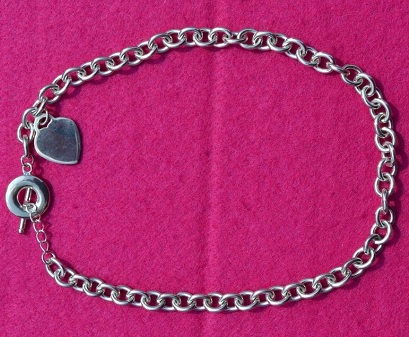 silver-heart-chain-choker-1