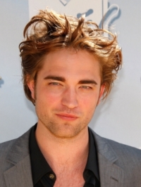 Robert Pattinson Fashion Style