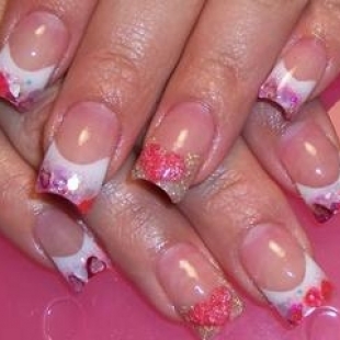 Valentine&#8217;s Day Nail Designs