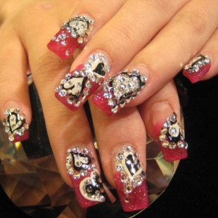 Valentine&#8217;s Day Nail Designs