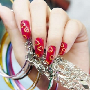 Valentine&#8217;s Day Nail Designs