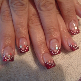 Valentine&#8217;s Day Nail Designs