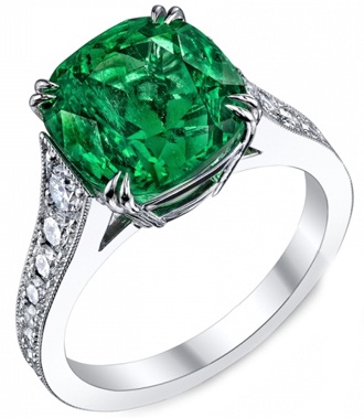 emerald-or-may-birth-stone