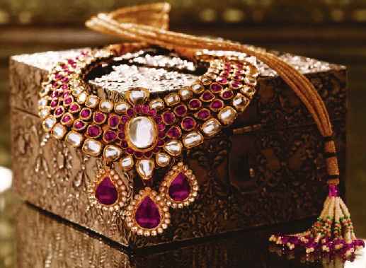 temple-jewellery-designs-temple-design-kundan-necklace