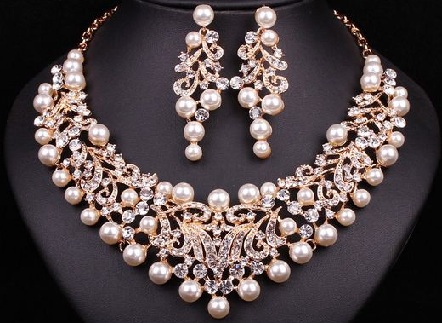 bridal-pearl-jewellery