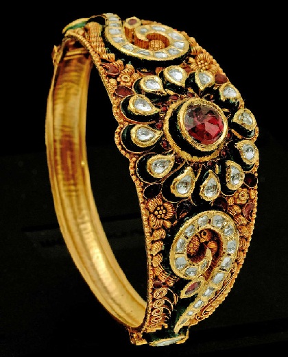 gold-bracelets-for-women-kundan-22-k-yellow-gold-bracelets