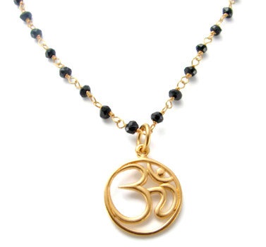 om-pendant-mangalsutra-design-4