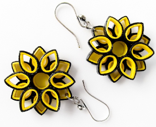 paper-quilling-jewellery-designs-simple-paper-quilled-earrings