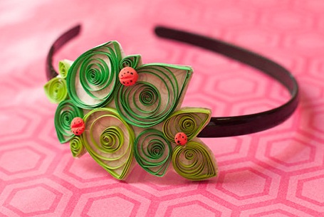 paper-quilling-jewellery-designs-paper-quilled-hair-clip