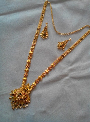 Glorious Gold Necklace Design