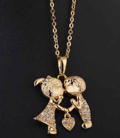 boy-and-girl-pendant