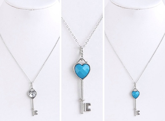 Heart Key Style Locket