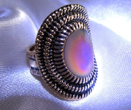 oval-mood-ring