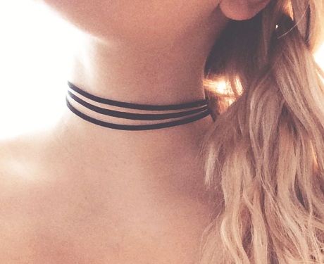 black choker