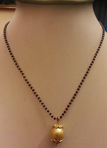 Delicate Light Weight Gold Mangalsutra7