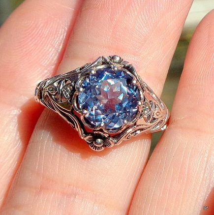 antique-alexandrite-ring