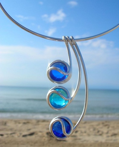 top-9-pendants-necklaces-three-ocean-blue-pendants