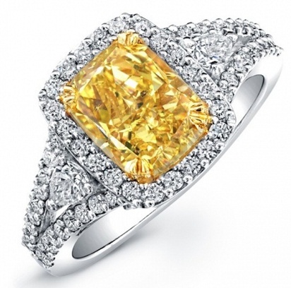 White and Yellow Diamond Ring Design