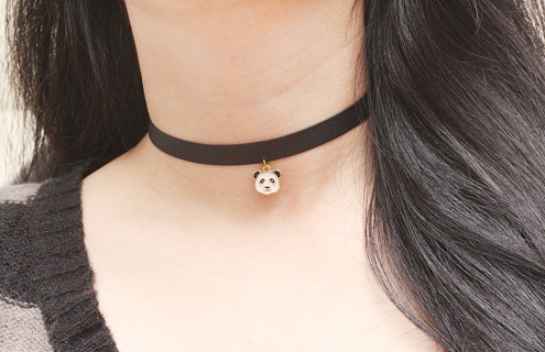 Animal pendant chokers for girls