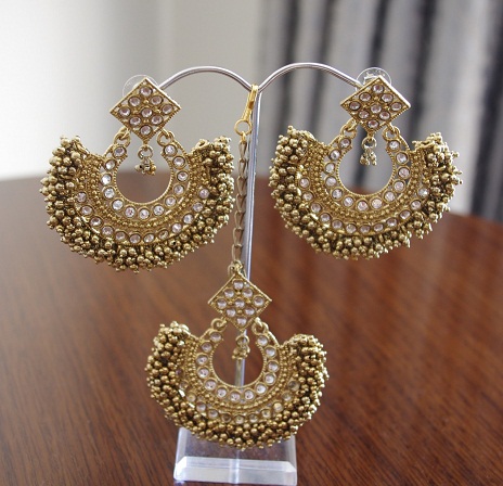 Kundan Maang Tikka and Earring Sets