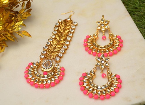 Passa Maang Tikka and Earring Sets