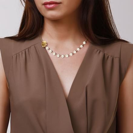 Pearl & Floret Gold Necklace