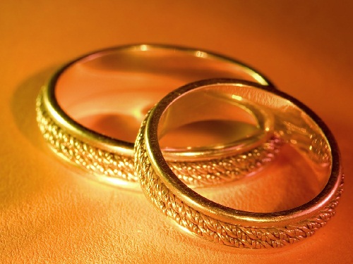 Couple Golden Rings