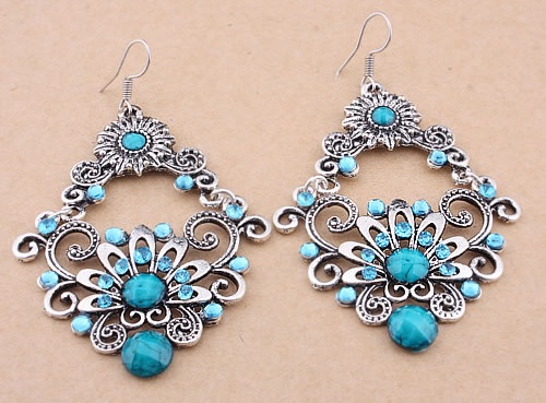 aquamarine-silver-floral-earrings