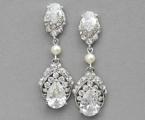 silver-bridal-earrings